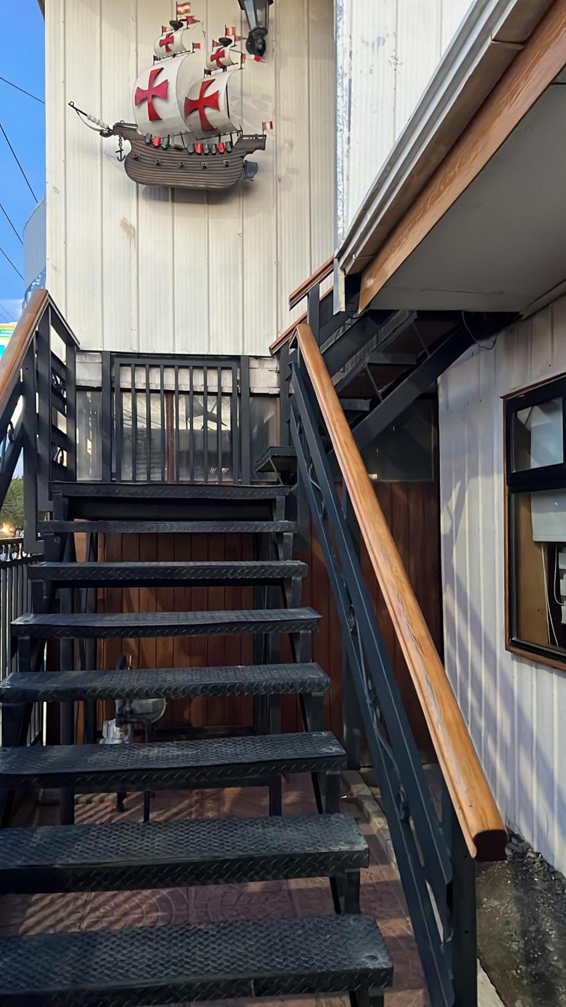 Hostal Victoria Punta Arenas Ngoại thất bức ảnh