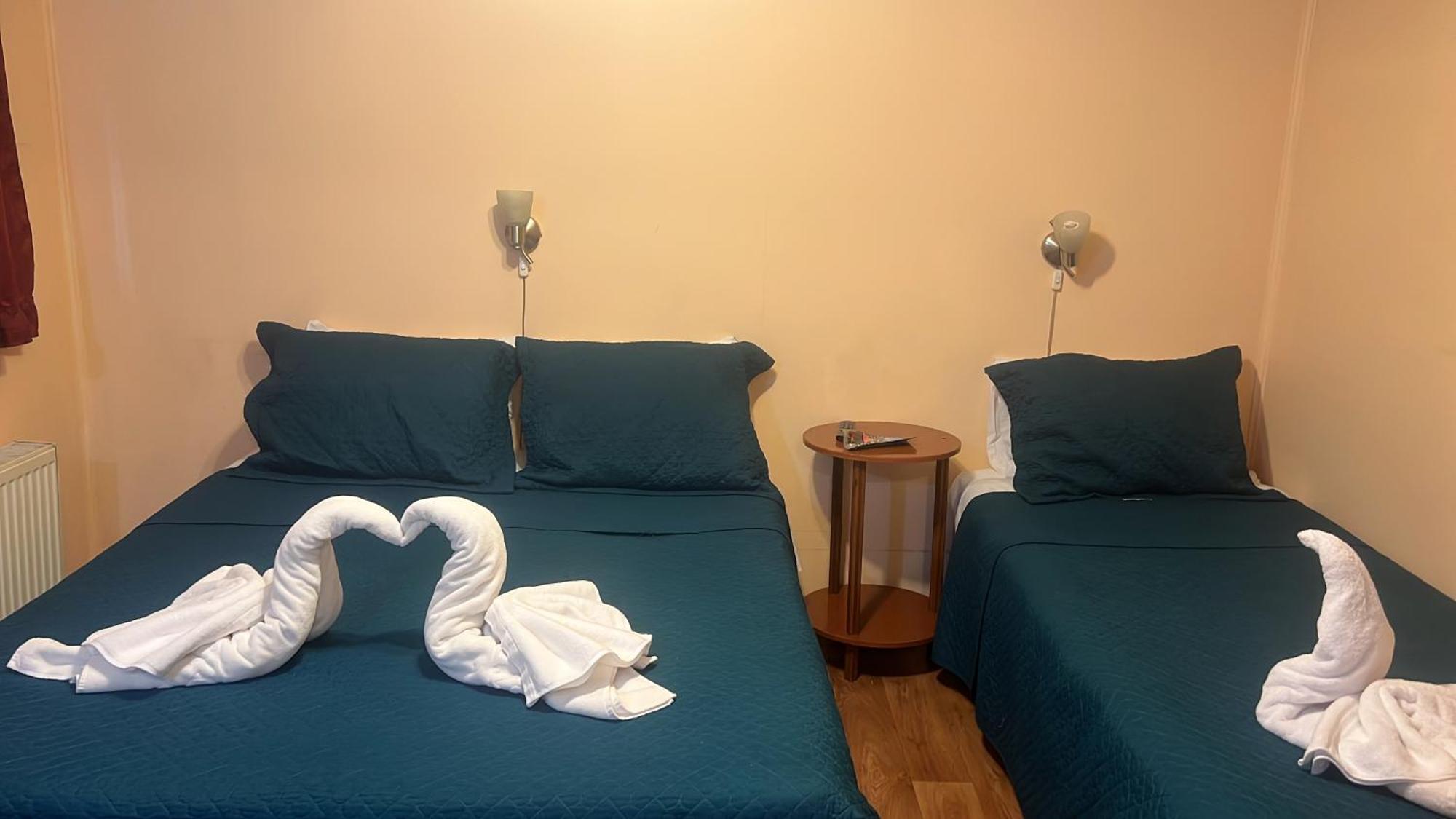 Hostal Victoria Punta Arenas Ngoại thất bức ảnh