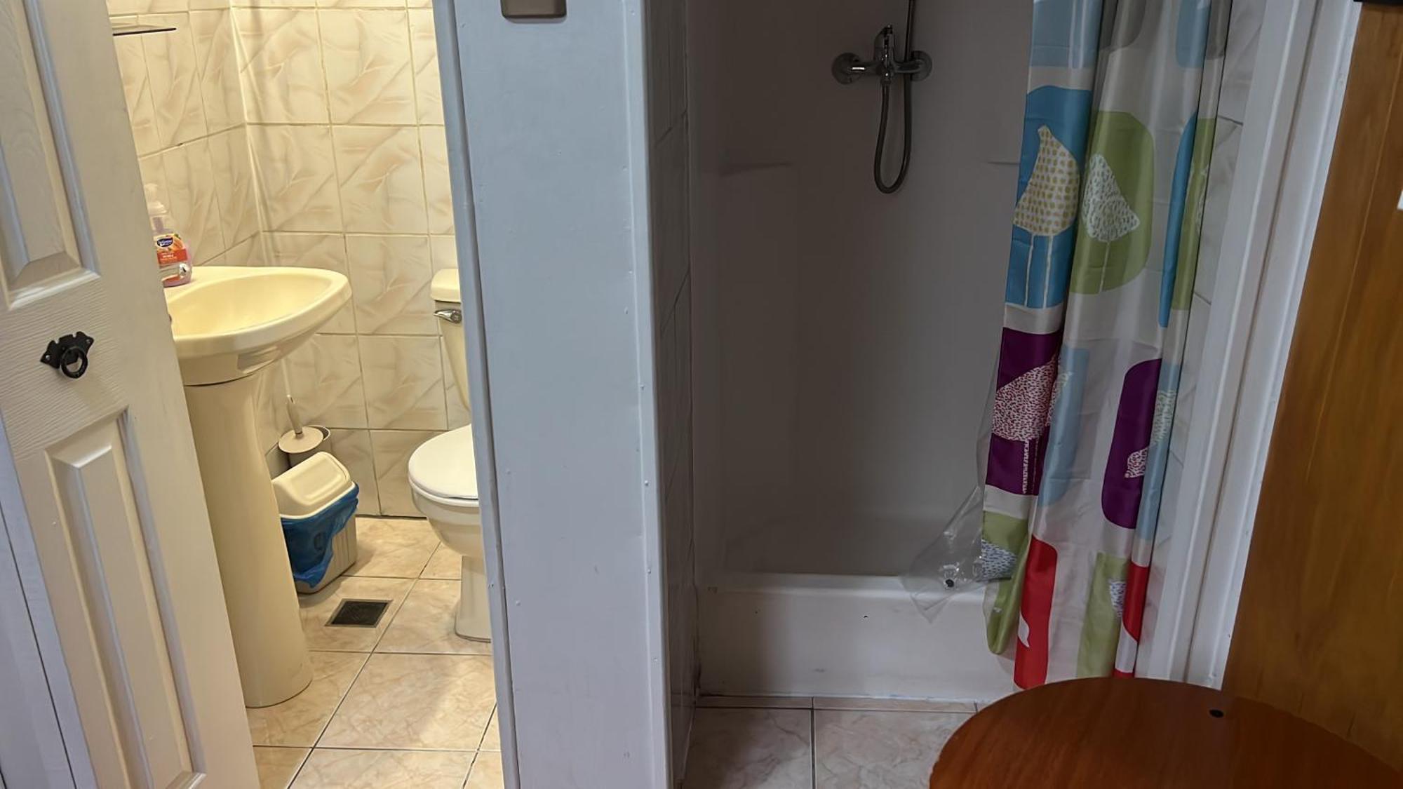 Hostal Victoria Punta Arenas Ngoại thất bức ảnh