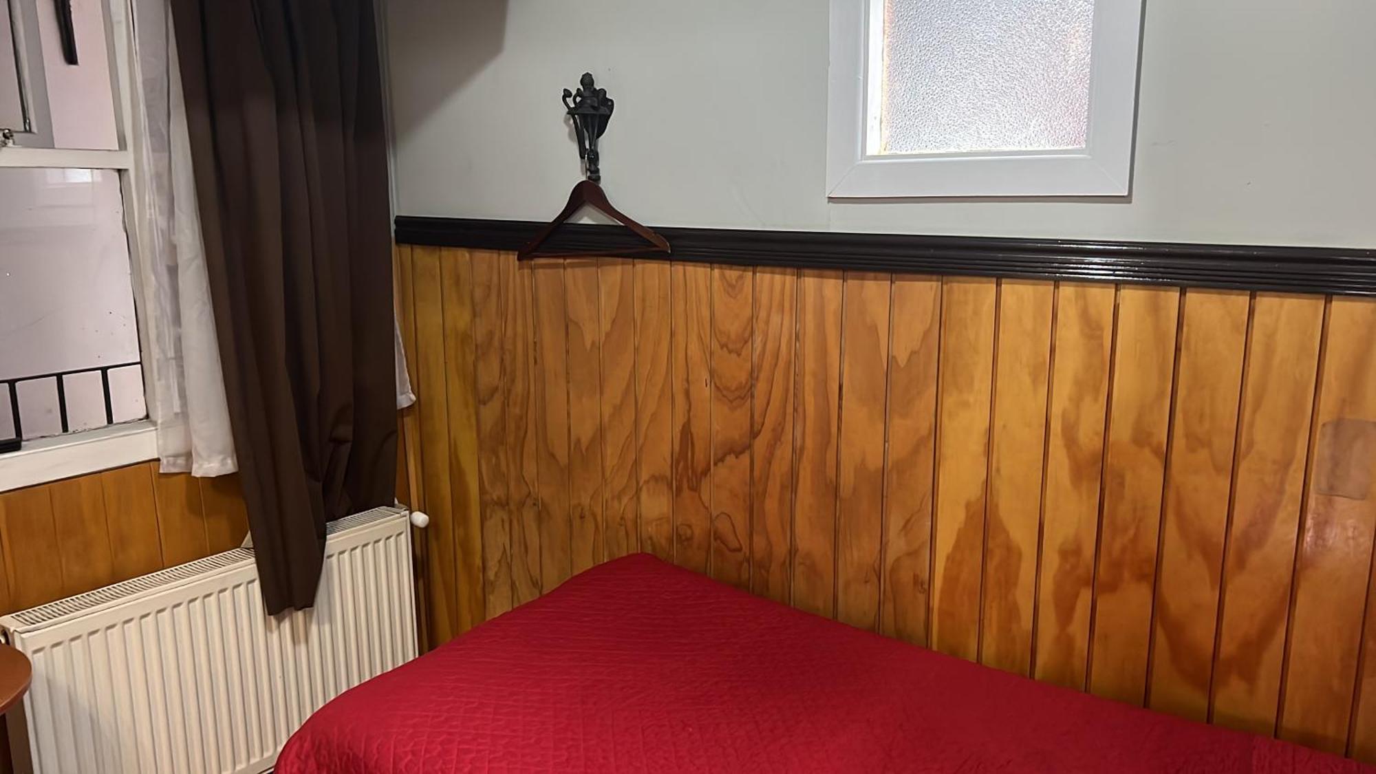 Hostal Victoria Punta Arenas Ngoại thất bức ảnh