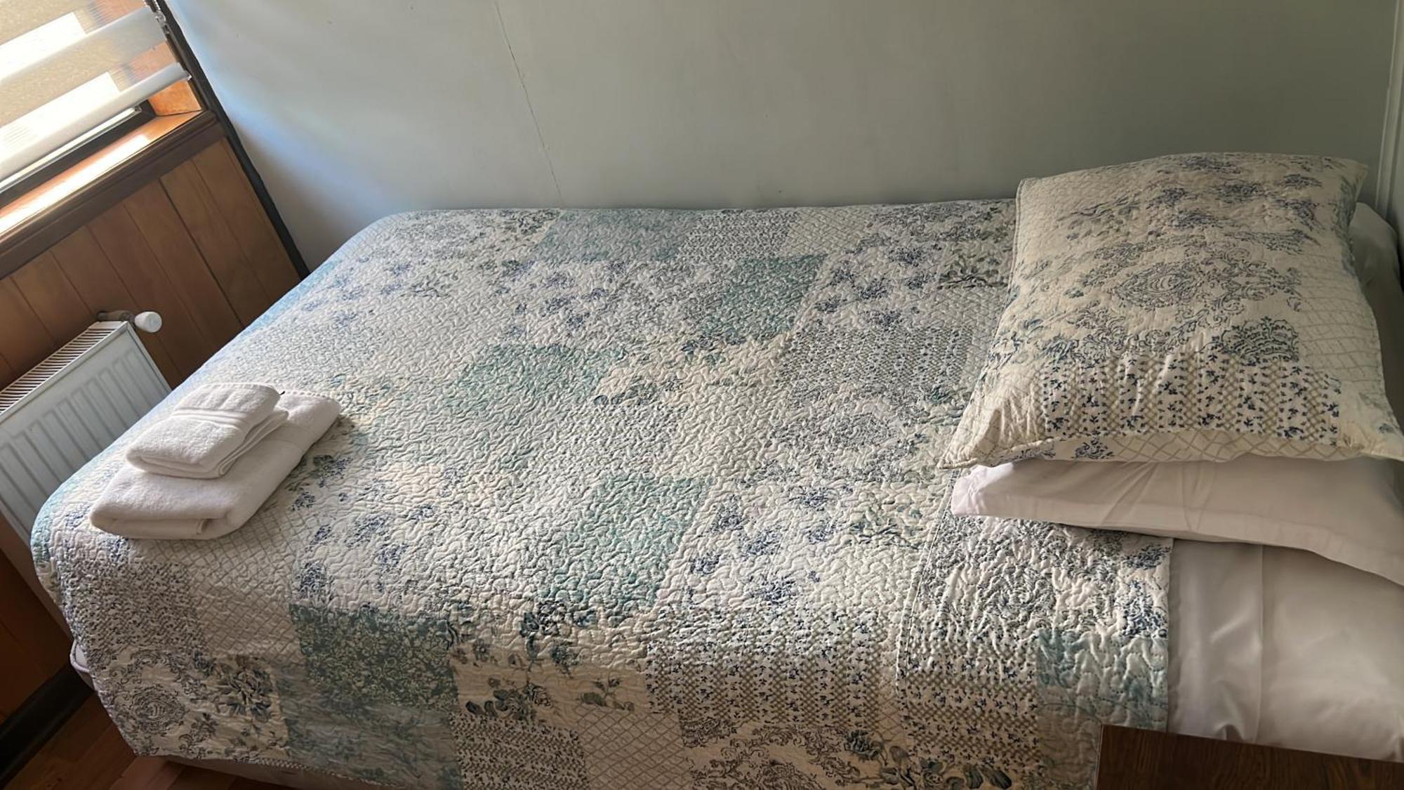 Hostal Victoria Punta Arenas Ngoại thất bức ảnh